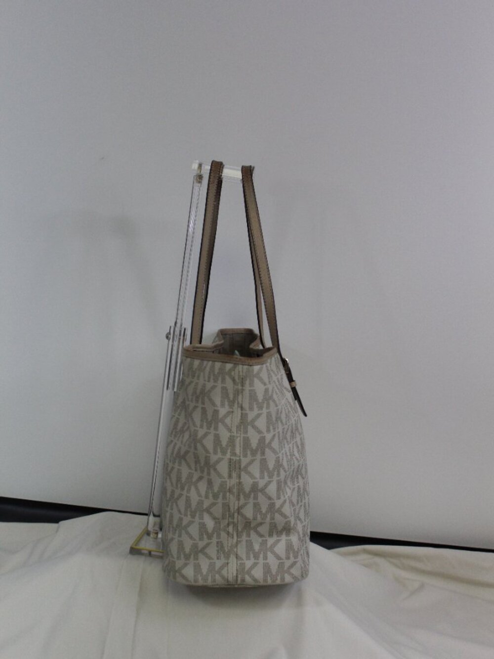 Michael Kors Large Logo Tote Cream Tan MK Shoulder Bag PVC Leather - Picture 8 of 13